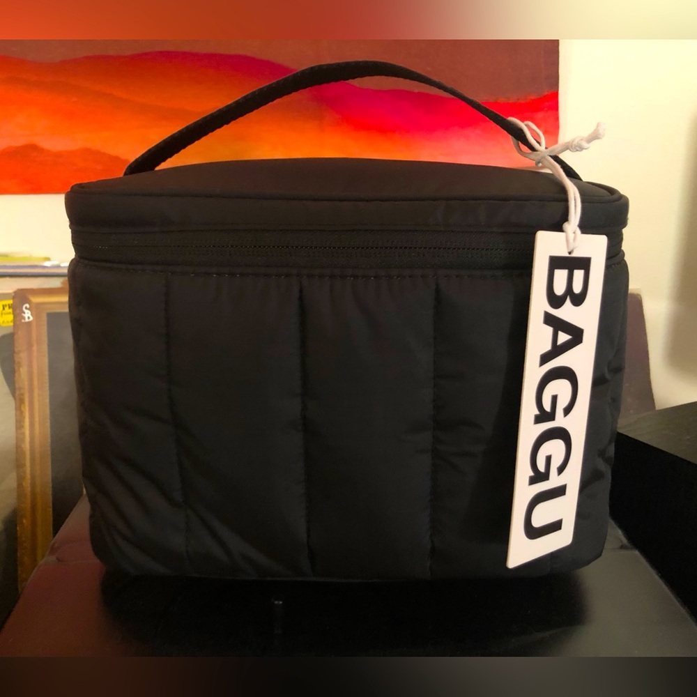 BAGGU-Black Puffy Lunch Bag NWT
